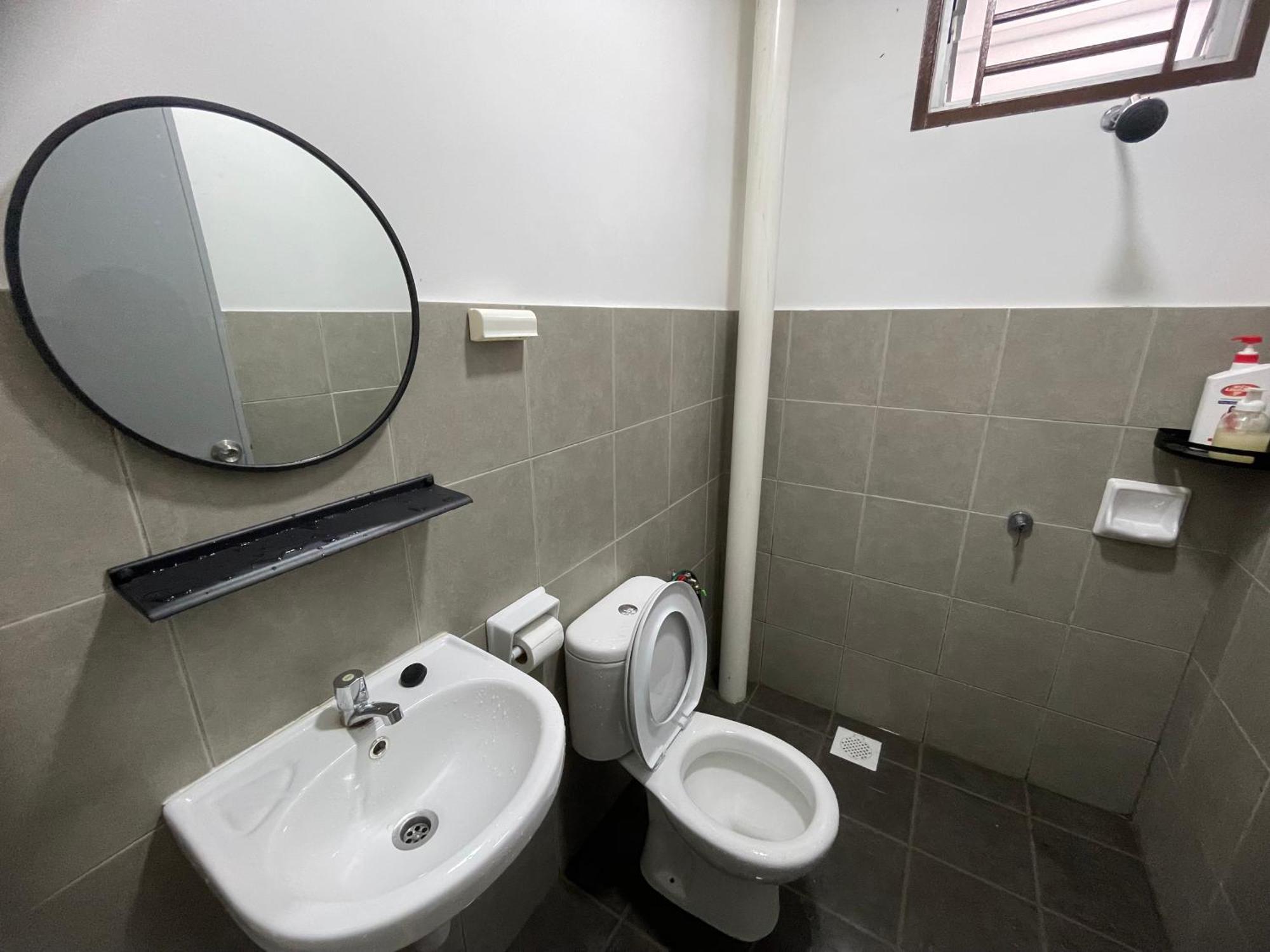 Dm Homestay Skudai Eksteriør bilde